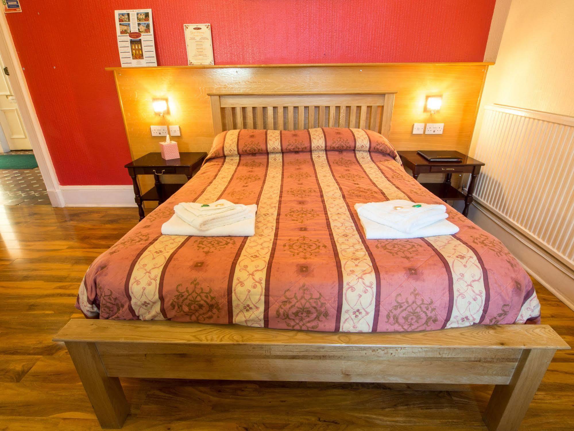 Corstorphine Lodge Hotel Эдинбург Экстерьер фото