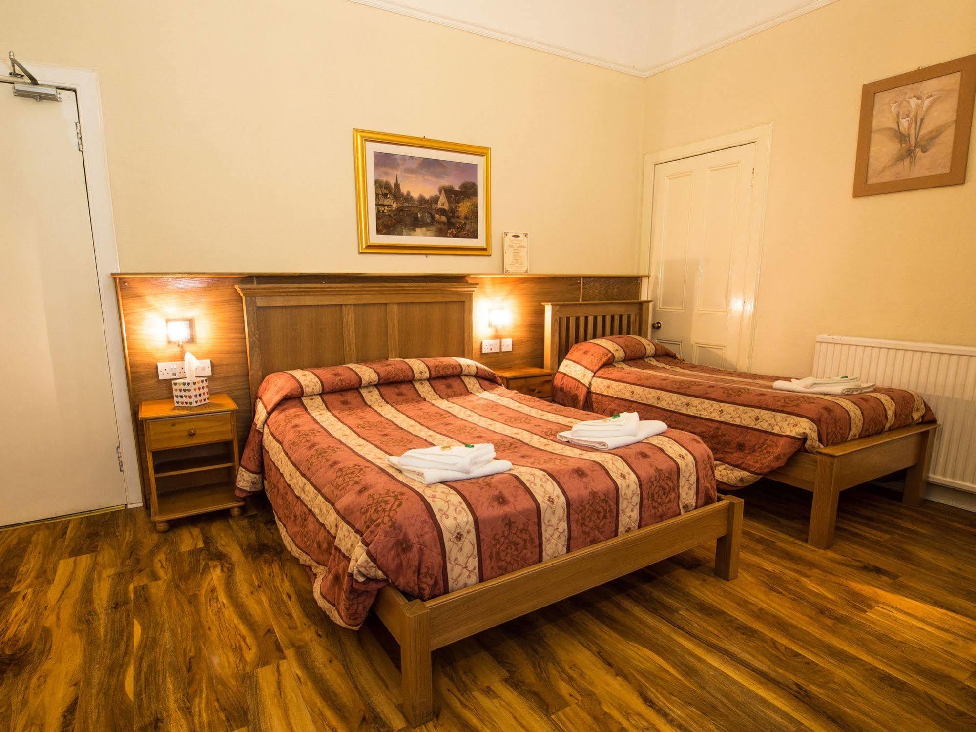 Corstorphine Lodge Hotel Эдинбург Экстерьер фото